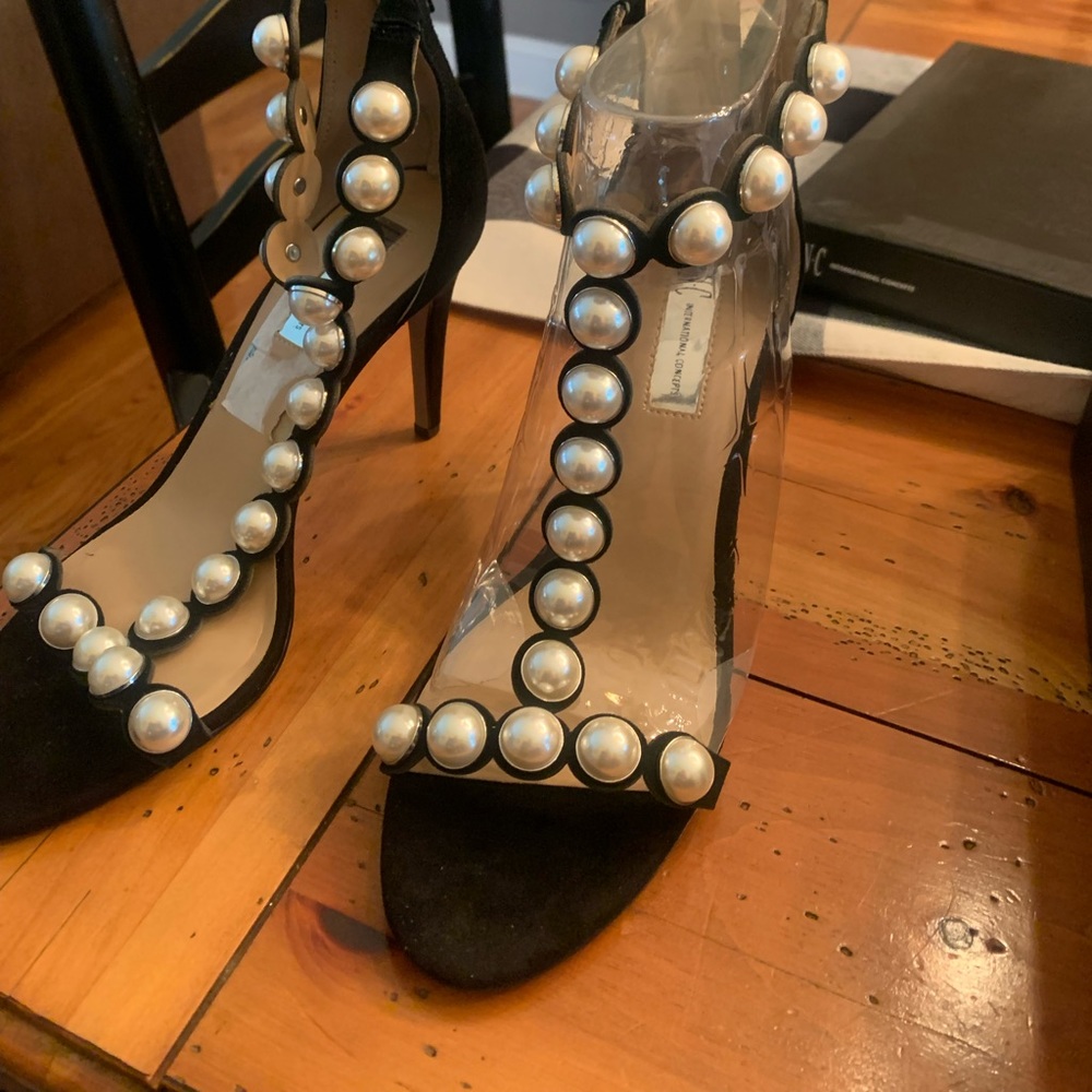 Pearl heels